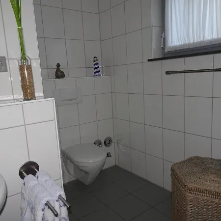 Traumferienwohnung Zwischen Koeln Und Duesseldorf Apartment Leichlingen