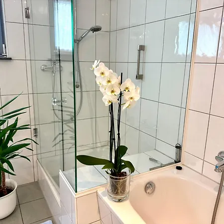 Traumferienwohnung Zwischen Koeln Und Duesseldorf Apartment Leichlingen