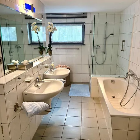 Traumferienwohnung Zwischen Köln Und Düsseldorf * Leichlingen