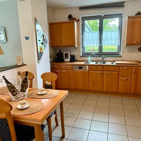 Apartment Traumferienwohnung Zwischen Koeln Und Duesseldorf Leichlingen