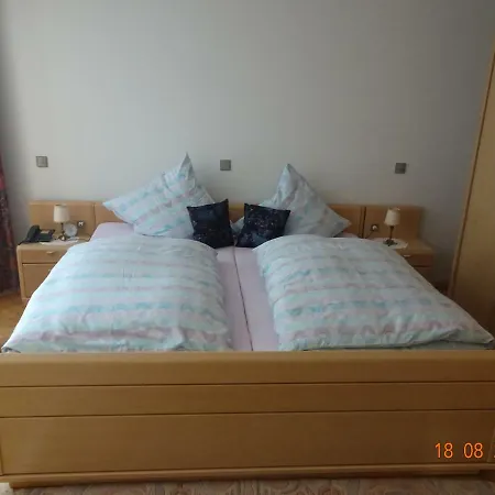 Traumferienwohnung Zwischen Koeln Und Duesseldorf Apartment